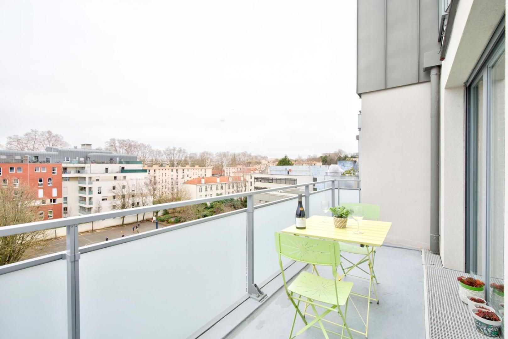 Le Perfectionniste - Spacieux Logement Terrasse Avec Parking กาช็อง ภายนอก รูปภาพ