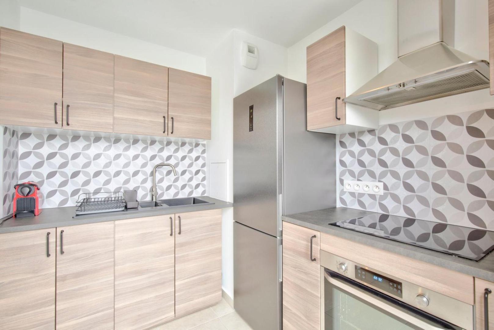 Le Perfectionniste - Spacieux Logement Terrasse Avec Parking กาช็อง ภายนอก รูปภาพ